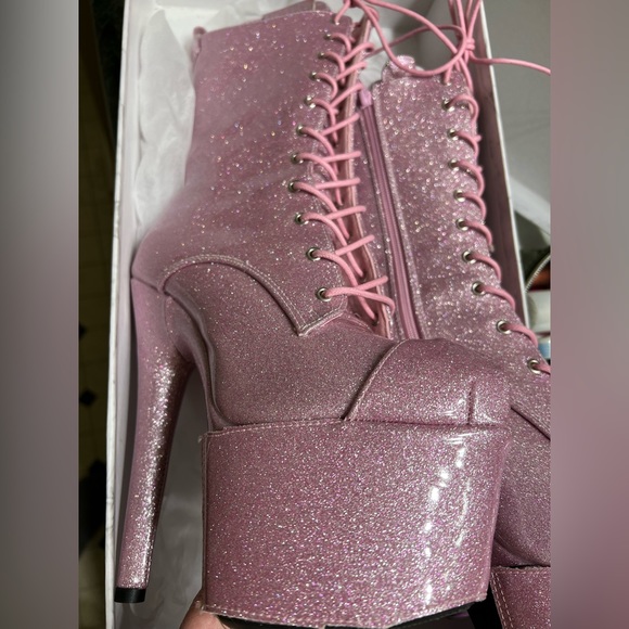 Hella Heels Calf Boots - Sugar Baby - Picture 1 of 2